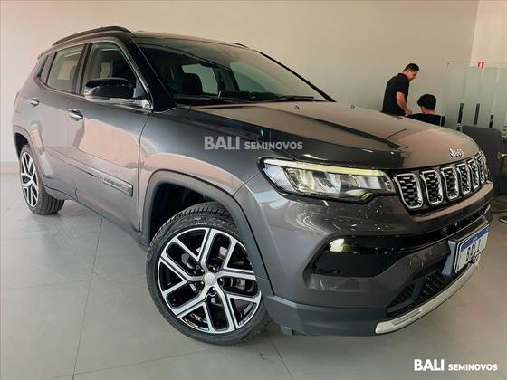 JEEP COMPASS 1.3 T270 TURBO FLEX LONGITUDE AT6 JEEP COMPASS 1.3 T270 TURBO FLEX LONGITUDE AT6